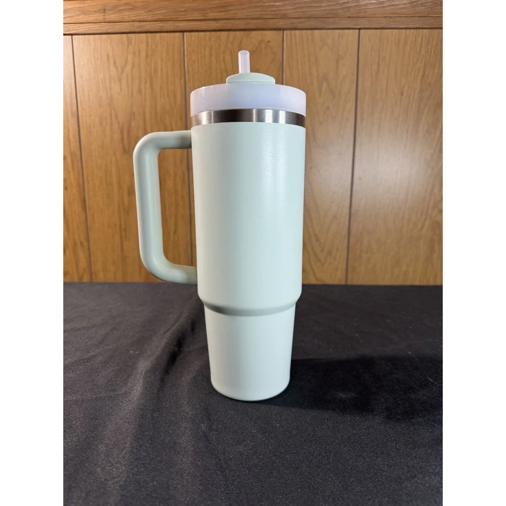 30 oz stanley tumbler pastel green NEW‎ no box - Picture 2 of 5
